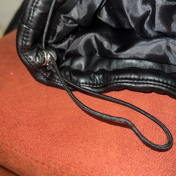 Jason Maxwell - BLK 🖤🖤🖤 Faux Leather Puffer w/high collar - Size Large - NWT - Picture 8 of 9